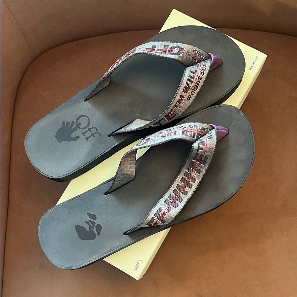 Off-White Black and Gray Flip Flops with Text Design